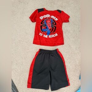 Boys size 6 Spider-Man shorts and T-shirt set
